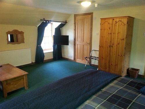 Lodge At Lochside Bridgend of Lintrathen エクステリア 写真